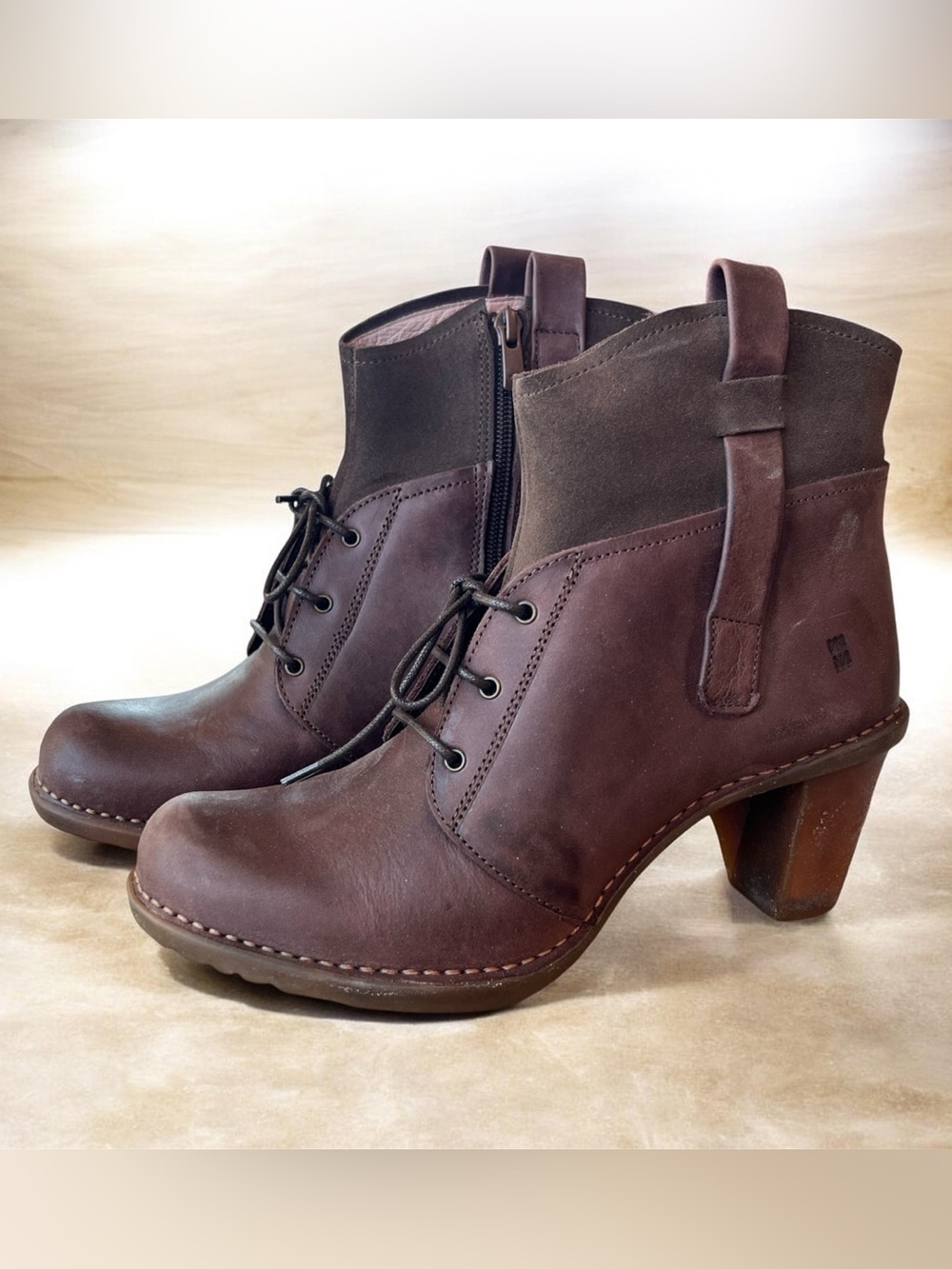 El Naturalista Women's Rich Brown Leather Heeled Lace-Up Ankle Boots